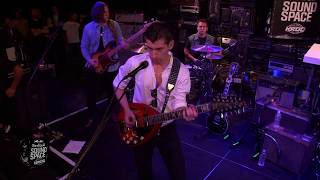 Arctic Monkeys  Do I Wanna Know Live [upl. by Inalak955]