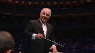 Barenboim Beethoven Symphony 1 and 2 [upl. by Wainwright]