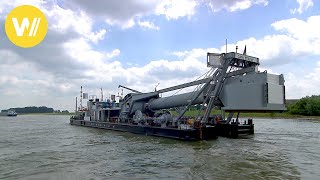 Diving bell boat Walking down to the Rhines riverbed [upl. by Heim]