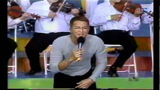 charlie zaa la pollera colora calle 8 telemundo 2000 [upl. by Asecnarf]