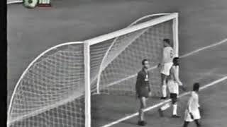 Brazil 2x1 Spain Highlights 1962 FIFA World Cup  Group Stage [upl. by Farrow]